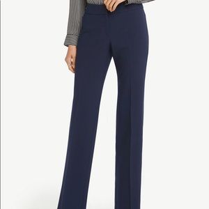 Ann Taylor Signature fit dress pants. Tan sz 8P